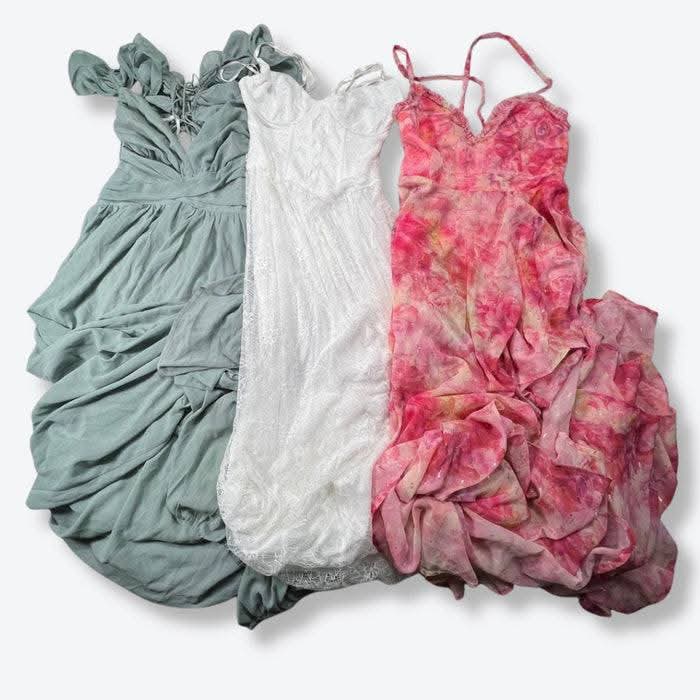 Lulu's Women's Clothing Flawed Customer Returns Bulk Wholesale
